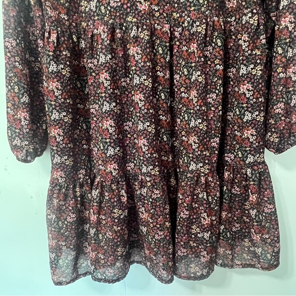 American Eagle Dark Ditzy Floral Tiered Boho Grunge Babydoll Mini Dress Size M - Picture 9 of 13